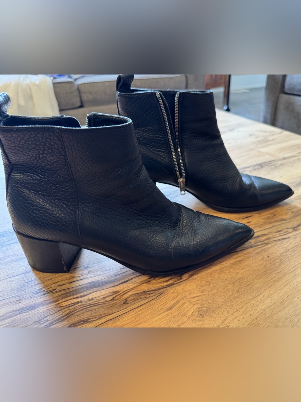 Everlane Black Leather Boss Boots